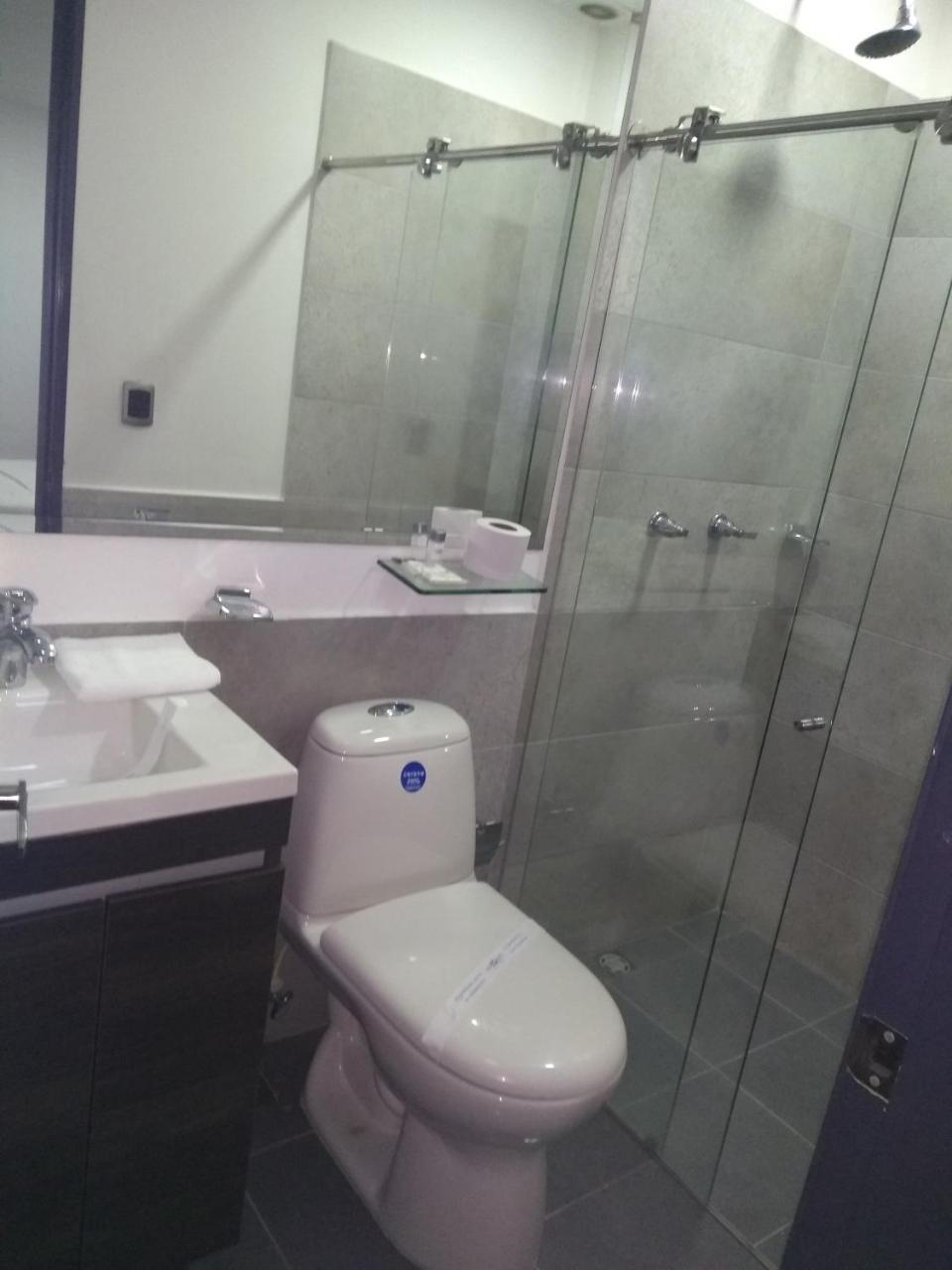 Calle 10 Express Hotel Medellín Eksteriør billede
