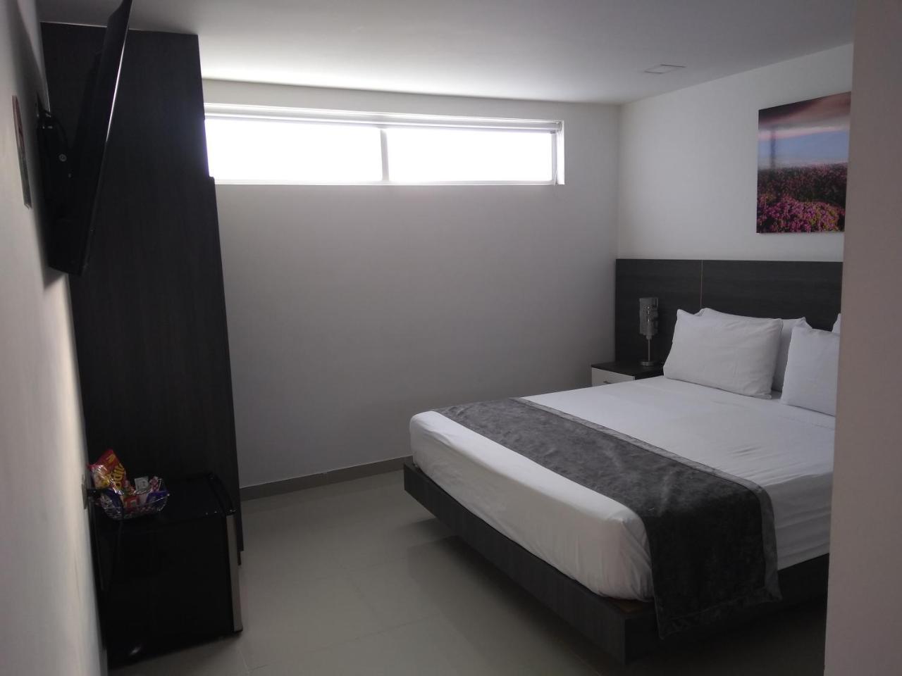 Calle 10 Express Hotel Medellín Eksteriør billede