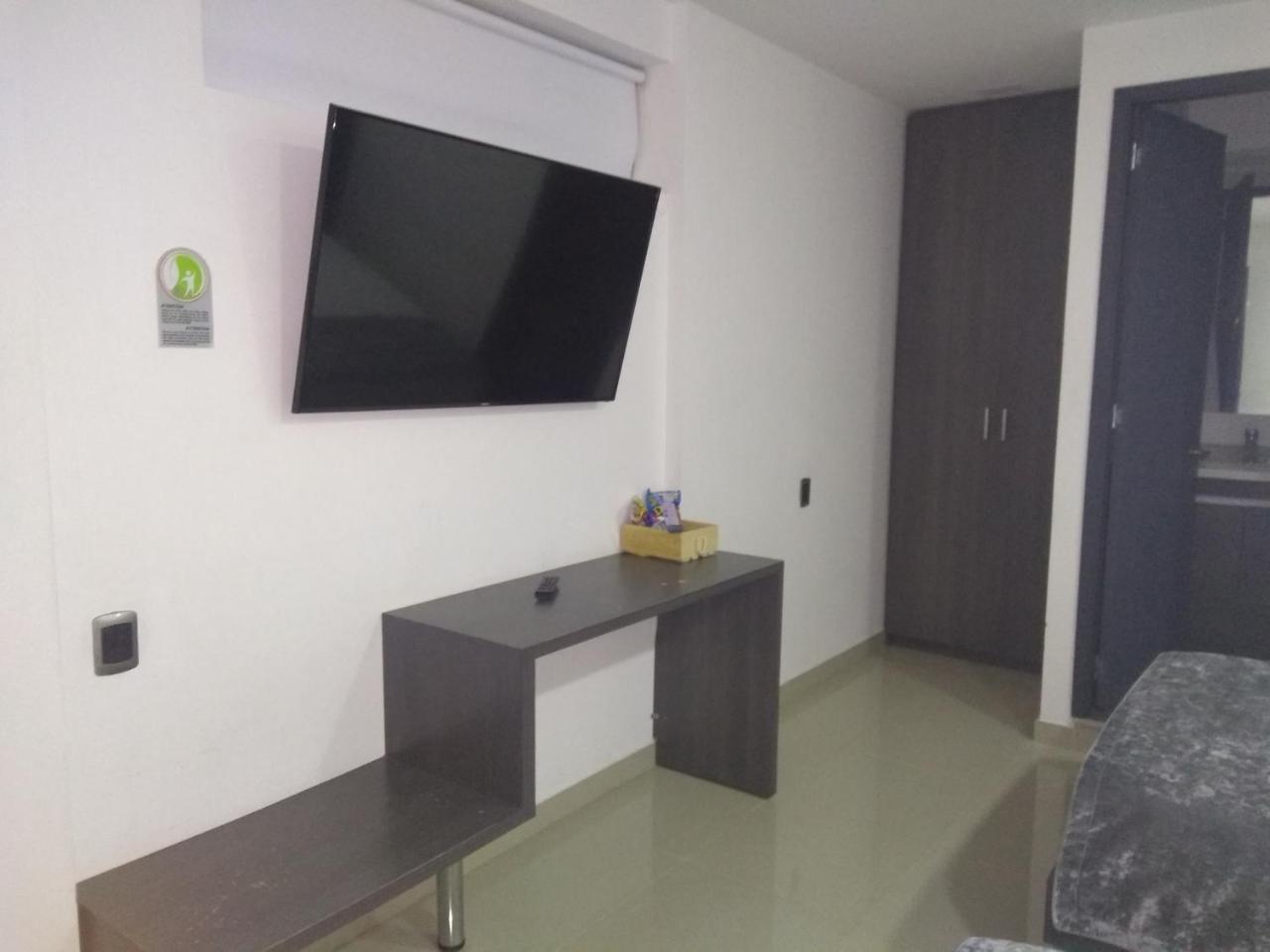 Calle 10 Express Hotel Medellín Eksteriør billede